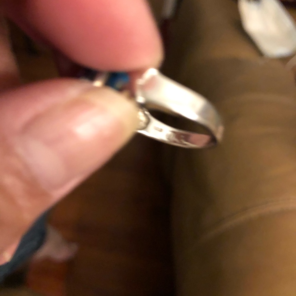 Ring - Picture 2 of 4